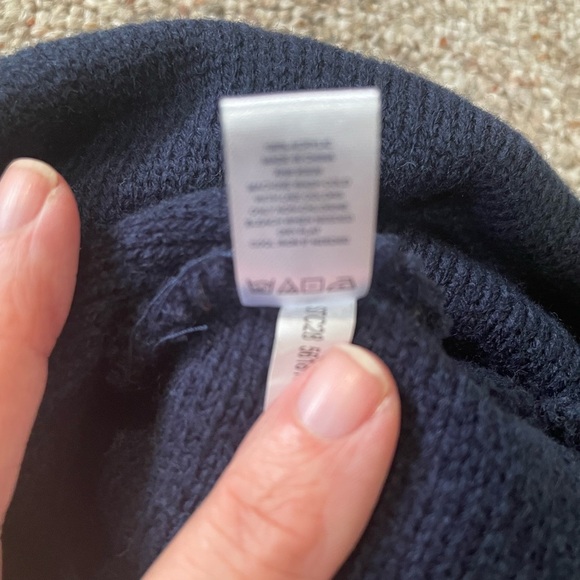 Birmingham Bulls Hockey Knit Beanie with Pom Winter Navy White Red Emblem EUC - Picture 4 of 5